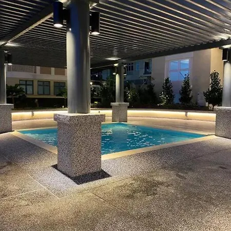Studio 4 Pax-Riverine Diamond 2 Kuching Exterior photo